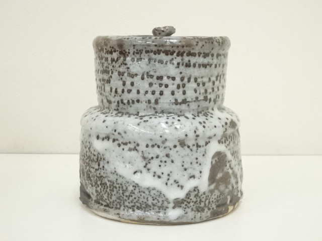 道具 ] - 道具 竹村修造 鼠志野水指（共箱） | ネットショップ圭